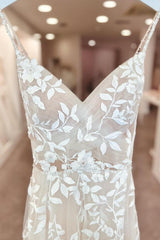 A-Line V-Neck Spaghetti Straps Tulle Long Front Split Wedding Dress with Applique