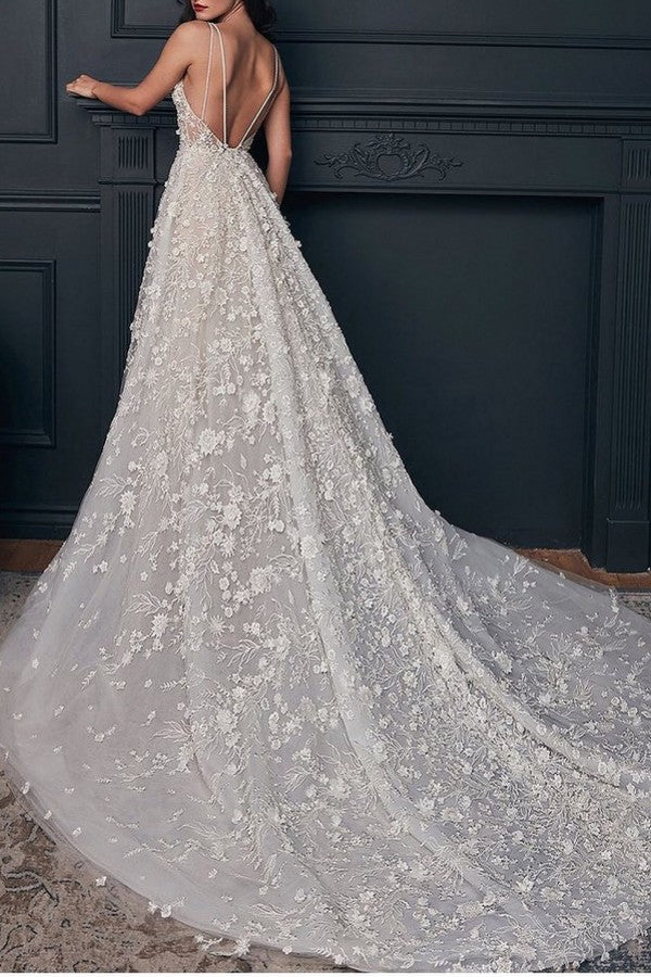 Luxury Long A-line V-neck Open Back Lace Wedding Dresses with Appliques