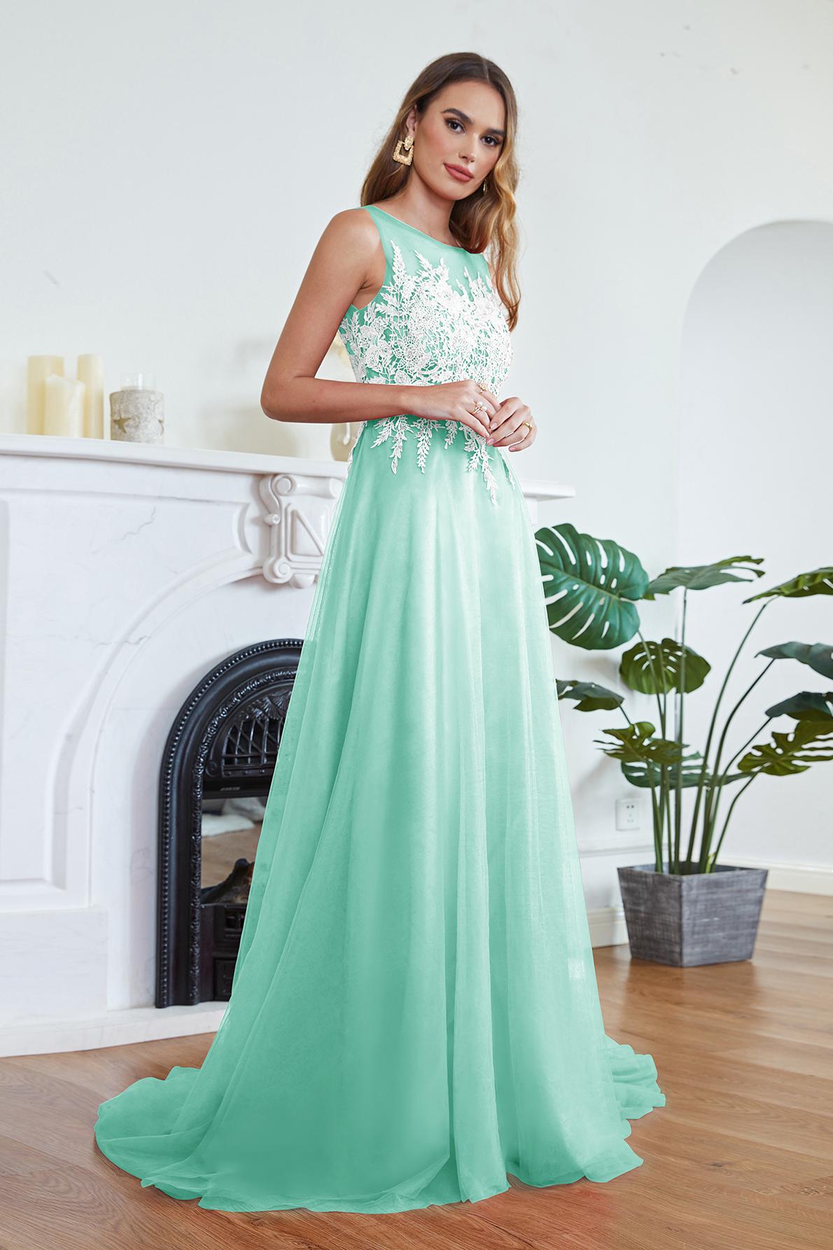 A-line Long Sleeveless Scoop Neck Tulle Lace Appliques Formal Evening Dress