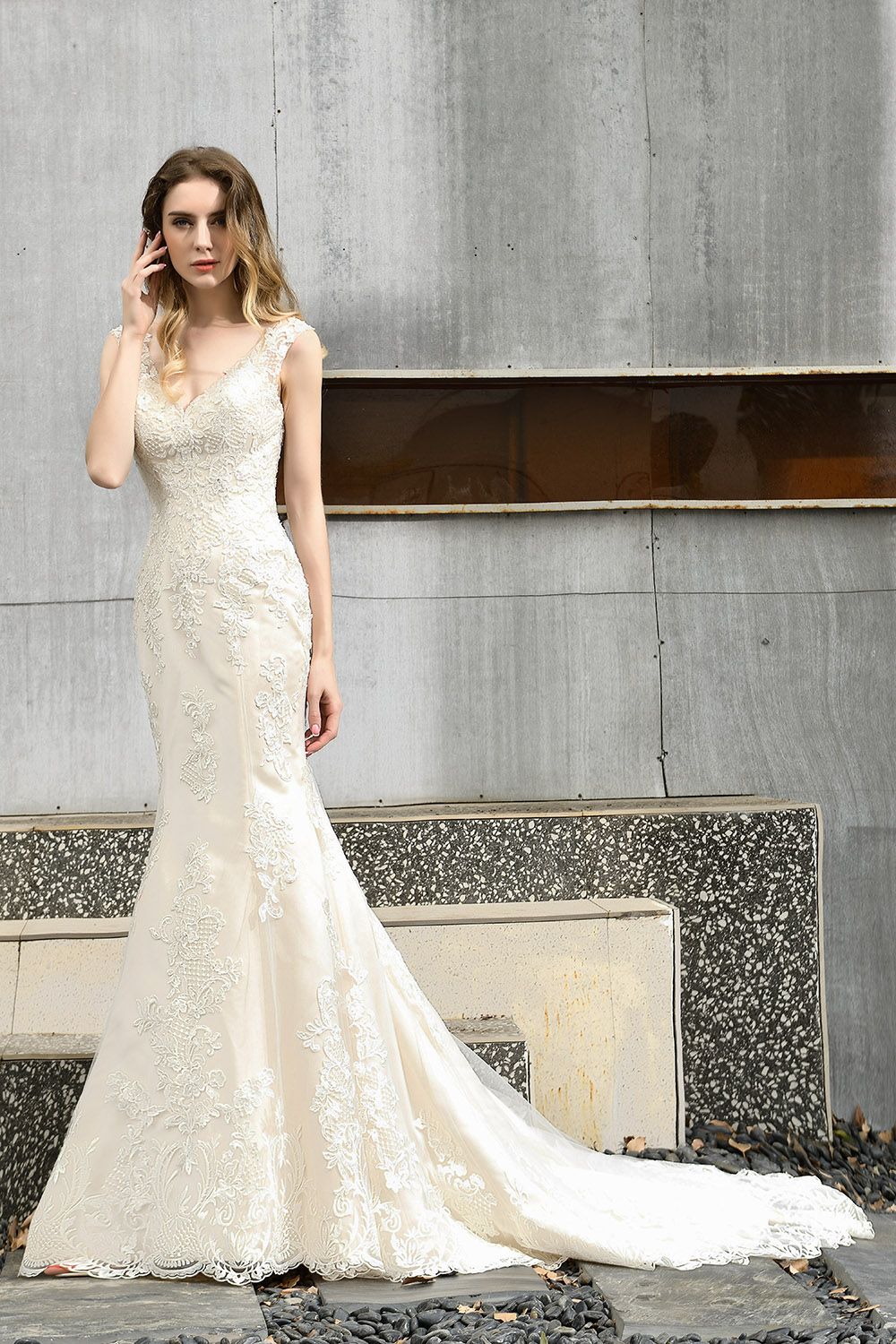 Long Mermaid V-neck Straps Lace Backless Floor Length Wedding Dresses