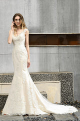 Long Mermaid V-neck Straps Lace Backless Floor Length Wedding Dresses
