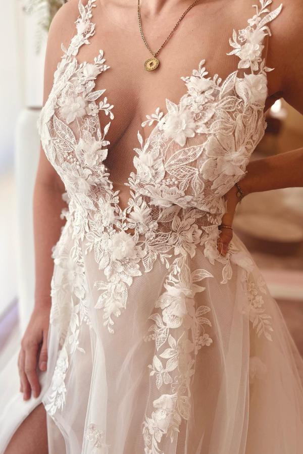 Sexy A-Line Deep V-Neck Lace Tulle Long Front Split Wedding Dress with Appliques