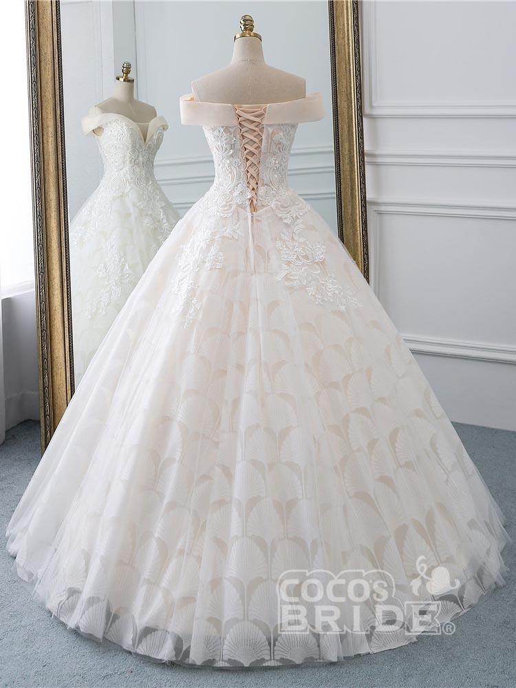 Luxury Long Off the Shoulder Lace-Up Ball Gown Wedding Dresses