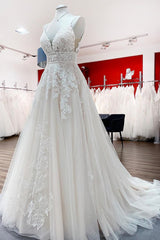 Long A-line V-neck Tulle Sleeveless Ruffles Appliques Lace Backless Wedding Dress