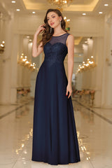 Elegant Long Scoop Neck Sleeveless Lace Appliques Chiffon Evening Dress