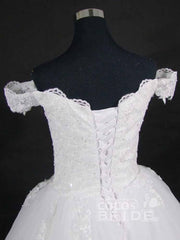 Long Off the Shoulder Lace Ball Gown Tulle Wedding Dresses