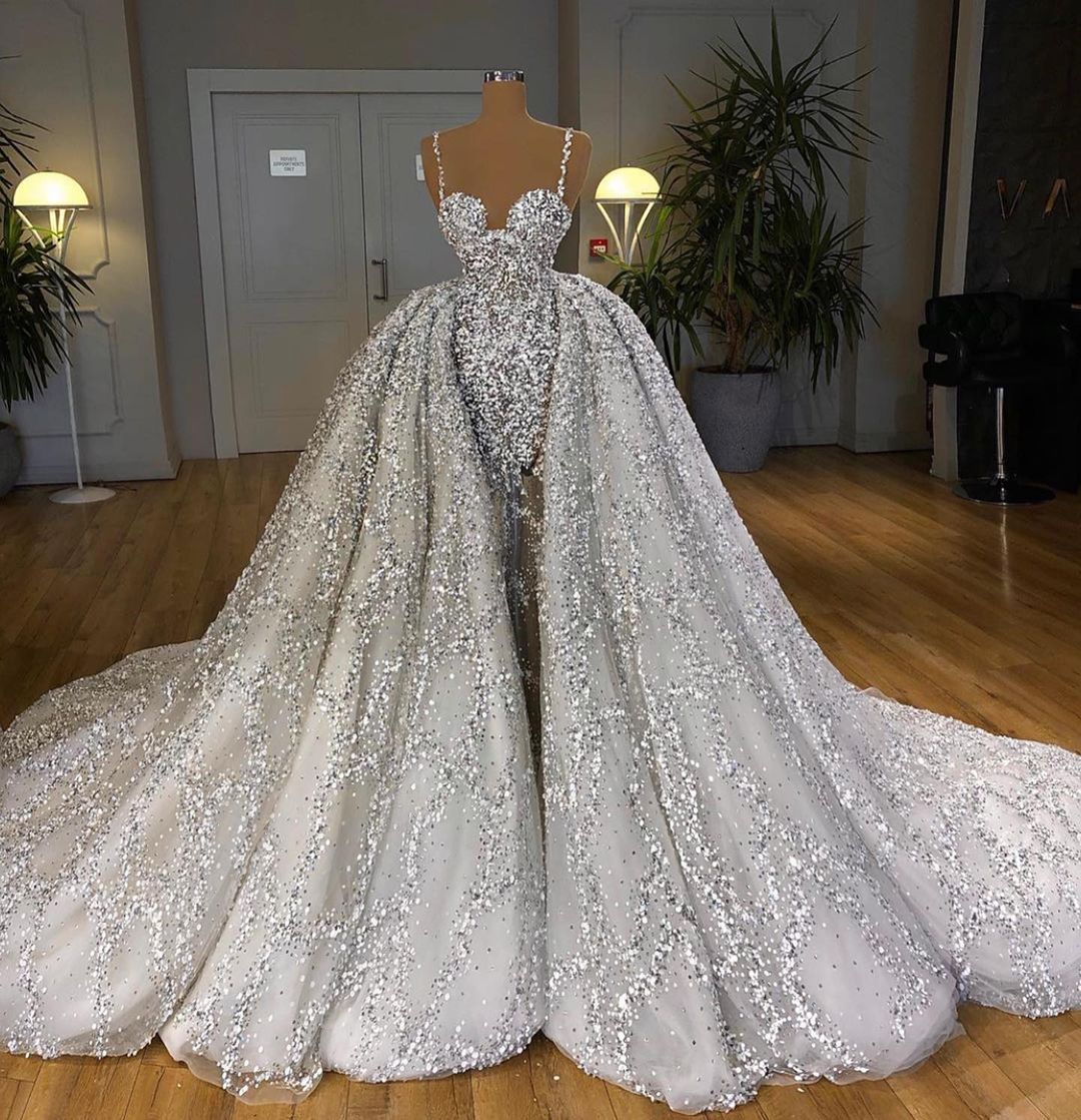 Long Sweetheart Sequins Mermaid Wedding Dress With Ruffles Train