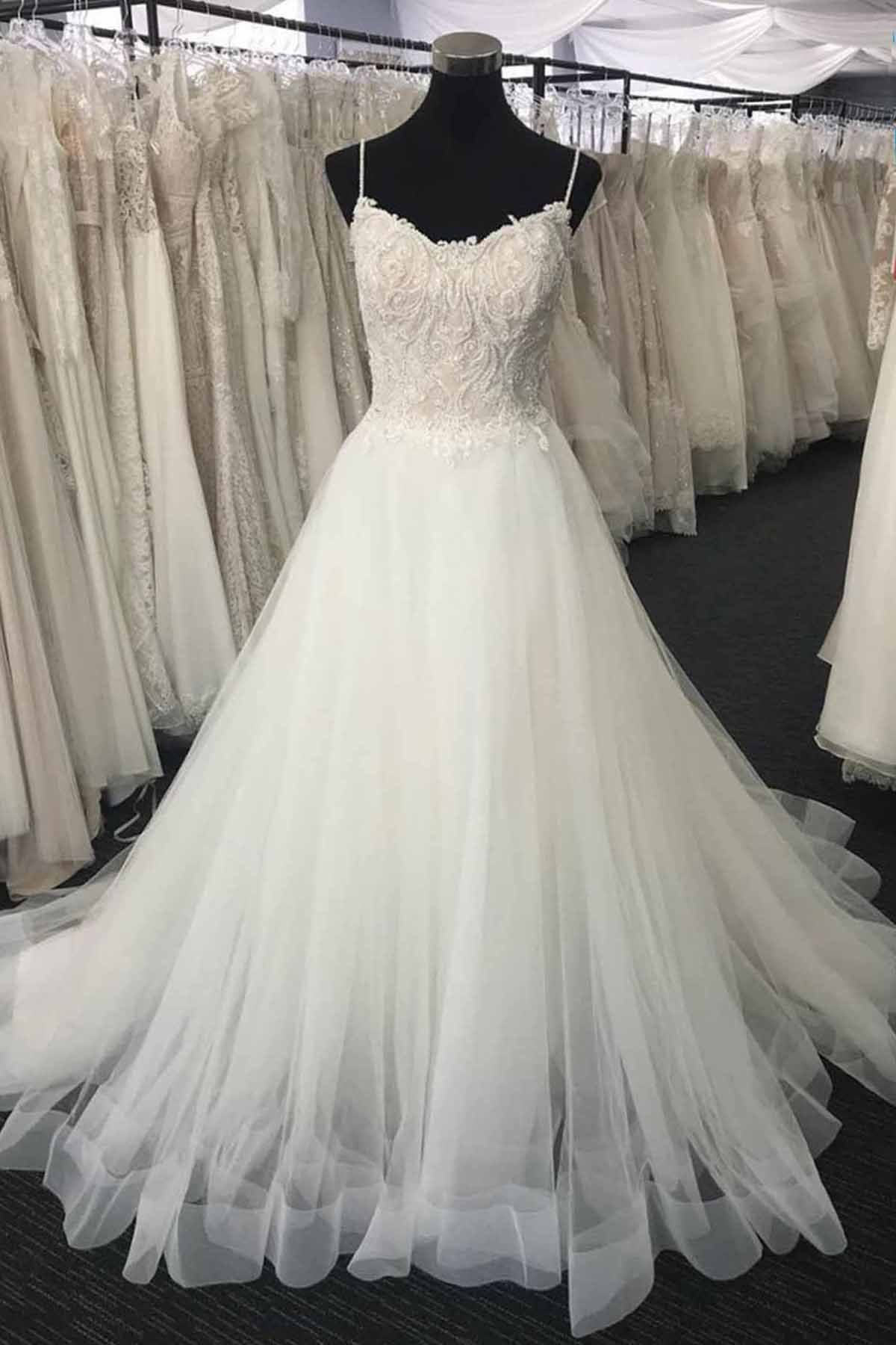 Sweetheart A-line Tulle Long White Lace Wedding Dress