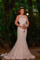 Elegant Long Mermaid Tulle Lace Wedding Dress
