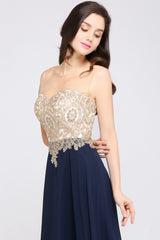 A-Line Chiffon Tulle Lace Scoop Sleeveless Floor Length Bridesmaid Dress with Beadings