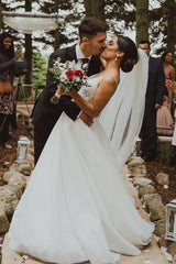 Elegant Long A-line V-neck Spaghetti Straps Tulle Lace Backless Wedding Dress