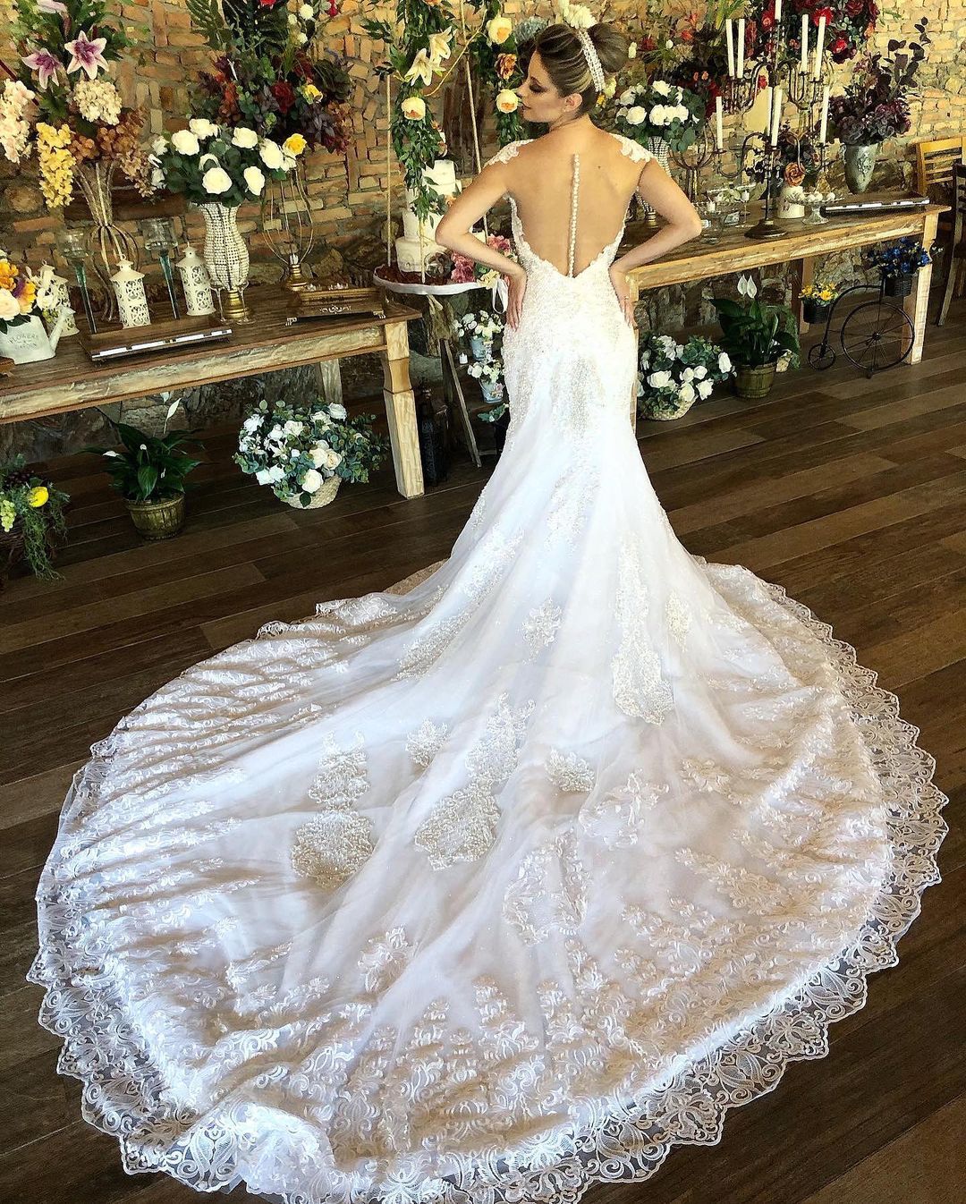 Charming Long Mermaid Sweetheart Lace Wedding Dress with Cap Sleeves