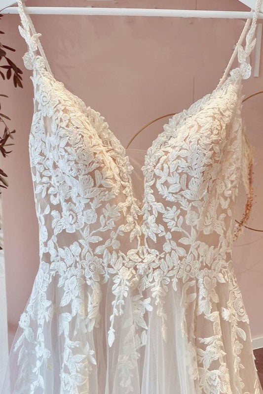 Long A-Line Ruffles Tulle Sweetheart Appliques Lace Floor Length Wedding Dress