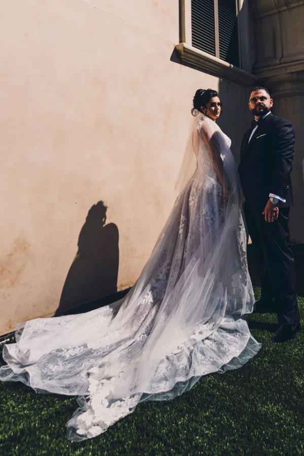 Plus Size Long A-line Sweetheart Tulle Floral Lace Wedding Dress
