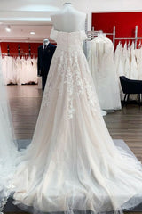 Gorgeous Long A-line Off the Shoulder Tulle Lace Appliques Wedding Dress