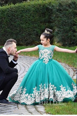 Long Scoop Neck Sleeveless Ball Gown Lace Flower Girl Dress