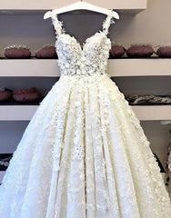 Long A-line Flower Lace Sweetheart Tulle Wedding Dress