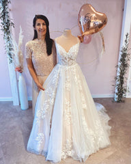 Vintage Long Spaghetti Straps Appliques Lace A-Line Floor Length Wedding Dress With Train