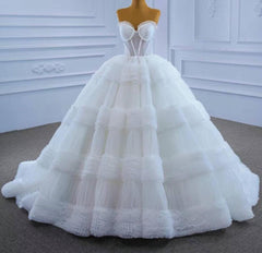 Charming Long Ball Gown Strapless Lace Tulle Wedding Dress