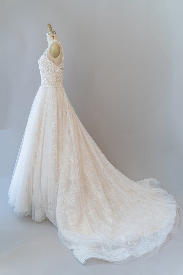 Long A-line V-neck Backless Appliques Tulle Chapel Train Wedding Dress