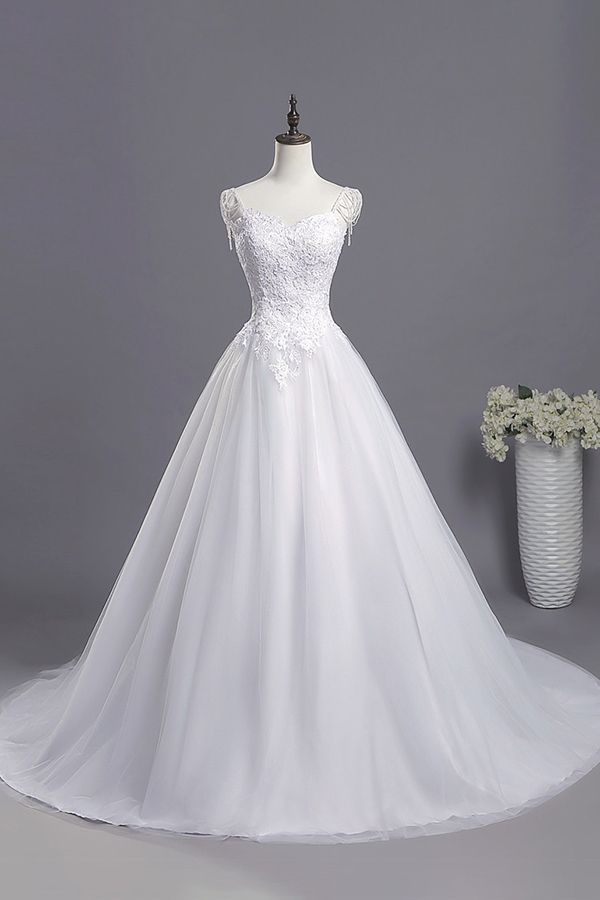Long Sweetheart Beading Appliques Lace A-line Tulle Wedding Dress