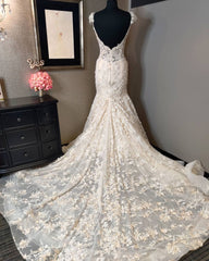 Luxury Long Mermaid Sweetheart Backless Tulle Lace Wedding Dress