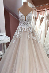Long Spaghetti Straps A-Line Sequin Tulle Appliques Lace Wedding Dress