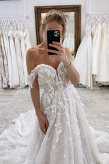 Luxury Long A-line Off the Shoulder Backless Tulle Lace Wedding Dresses