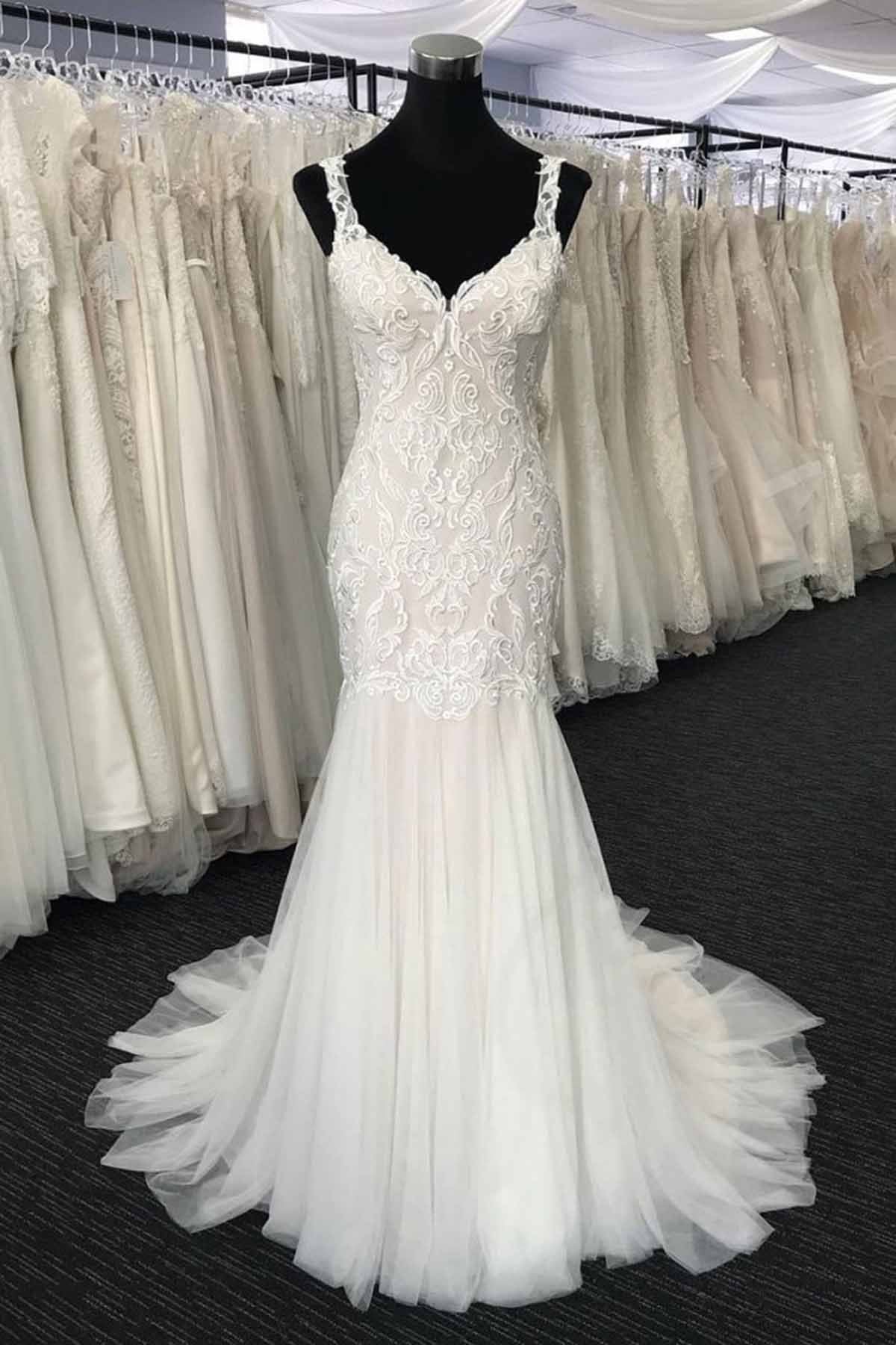 White Tulle V Neck Long Mermaid Lace Wedding Dress
