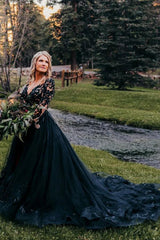 Elegant Black Long A-line V-neck Tulle Lace Wedding Dresses with Sleeves