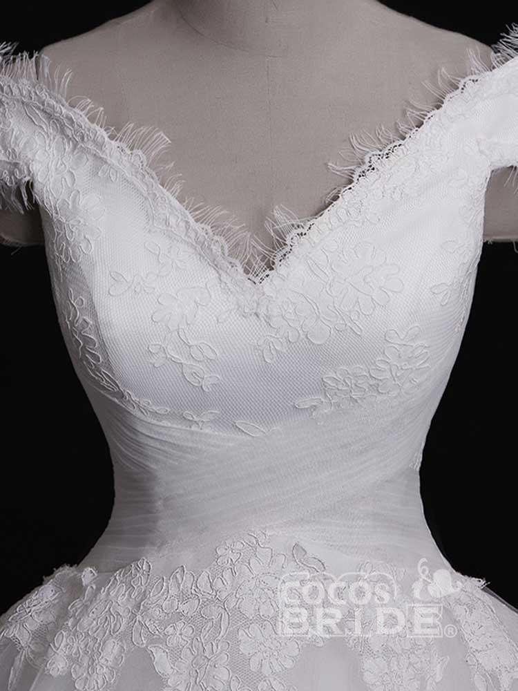 Gorgeous Long Off the Shoulder Lace Tulle Ball Gown Ruffles Wedding Dresses