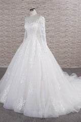Elegant Long A-line Appliques Lace Tulle Wedding Dress with Sleeves