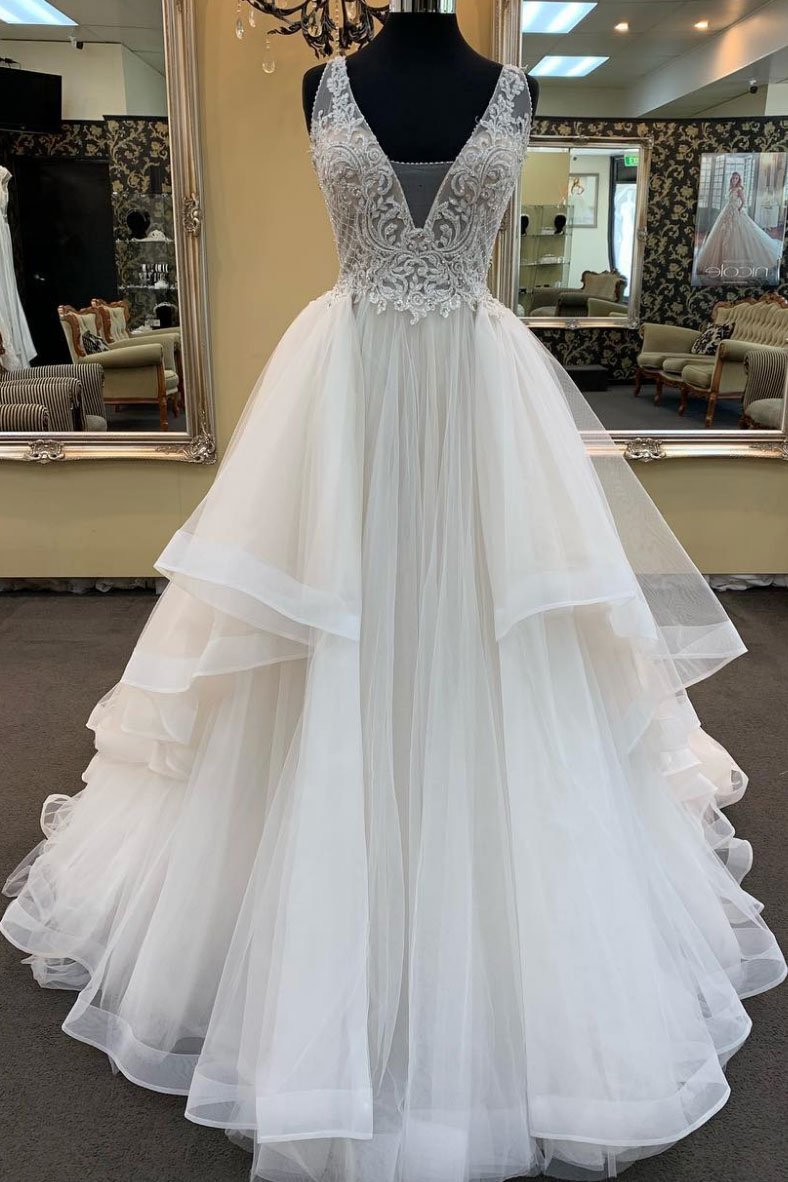 White Long A-line V-neck Tulle Lace Ruffles Wedding Dress