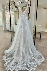 Long Open Back Spaghetti Straps Sweetheart Tulle Appliques Lace A-Line Wedding Dresses