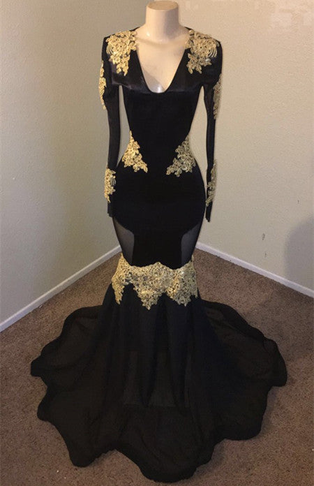 Black Long V-neck Appliques Lace Mermaid Prom Dress with Sleeves