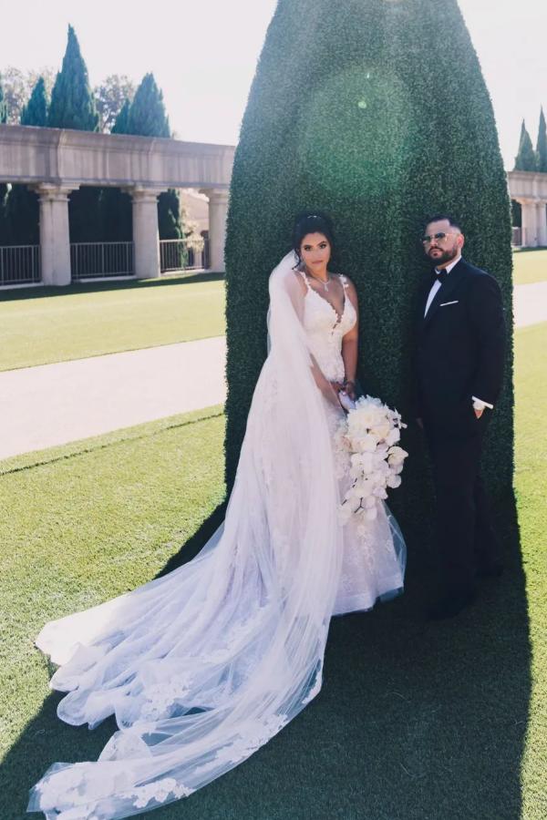 Plus Size Long A-line Sweetheart Tulle Floral Lace Wedding Dress