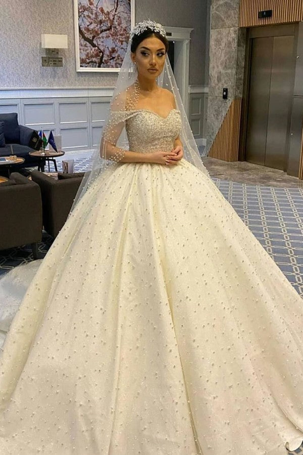 Gorgeous Long Sweetheart Off the Shoulder Backless Beading Ruffles Tulle Ball Gown Wedding Dress
