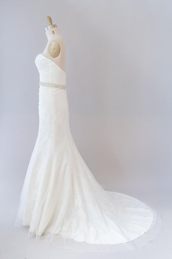 Elegant Long Mermaid Ruffle Sweetheart Lace Tulle Wedding Dress