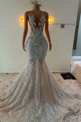 Mermaid Long V-neck Appliques Lace Tulle Prom Dress Beads