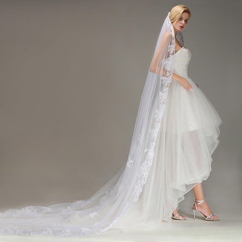 One Layer Lace Edge Wedding Veil