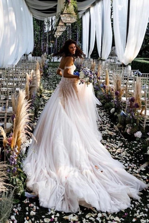 Vintage Long A-line Off the Shoulder Lace Tulle Wedding Dress