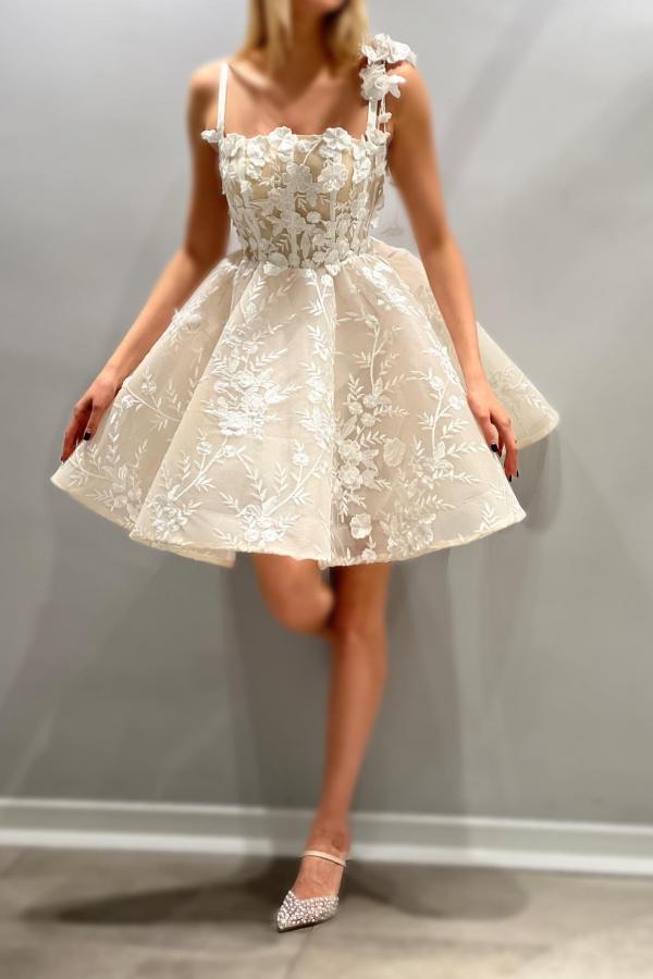 Short A-line Square Neck Spaghetti Straps Sleeveless Tulle Appliques Lace Wedding Dresses