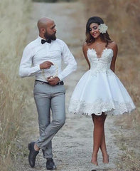 Elegant Short A-line Sweetheart Appliques Lace Wedding Dress