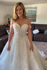Beautiful Long A-line Off the Shoulder Lace Appliques Wedding Dress with Beads