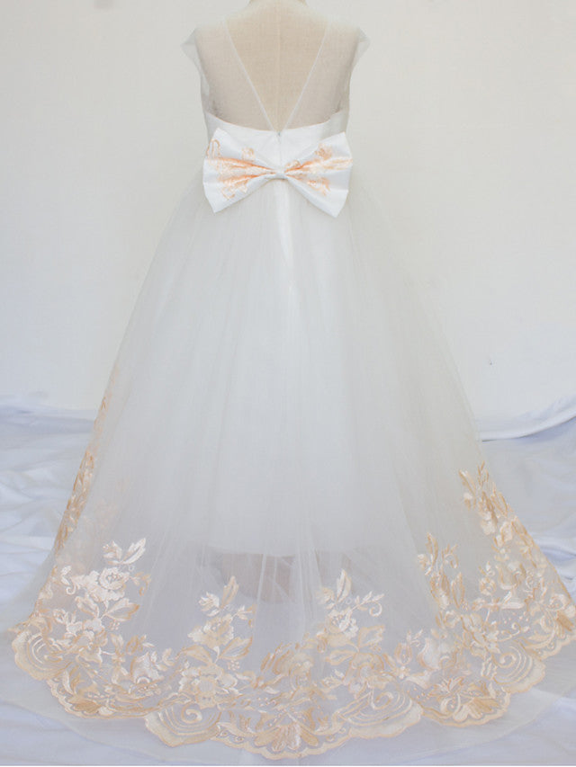 Ball Gown Long Tulle Lace Sleeveless Jewel Neck Flower Girl Dresses