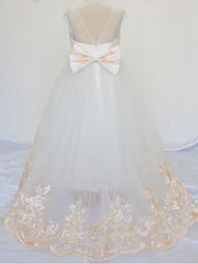 Ball Gown Long Tulle Lace Sleeveless Jewel Neck Flower Girl Dresses