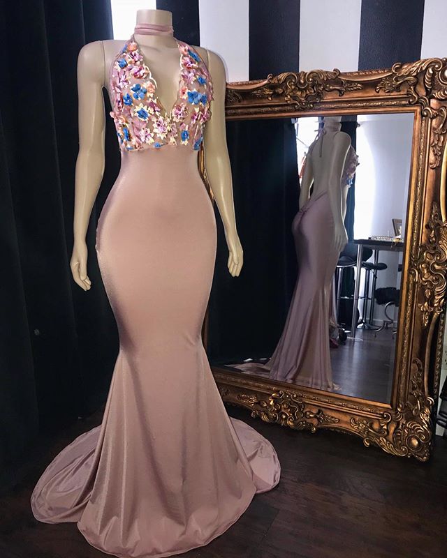 Long Mermaid Appliques Lace Sleeveless V-neck Prom Dresses