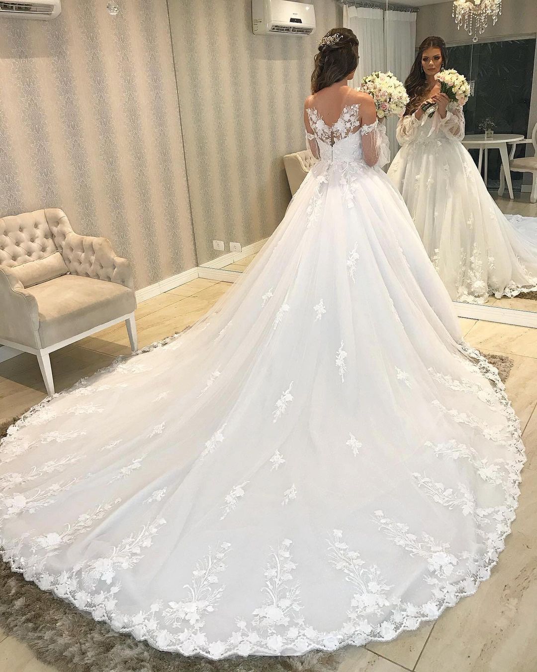 Elegant Long A-line Princess Off the Shoulder Tulle Wedding Dress with Bubble Sleeves