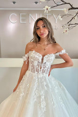 Long Backless Off The Shoulder Sweetheart A-Line Tulle Appliques Lace Wedding Dress
