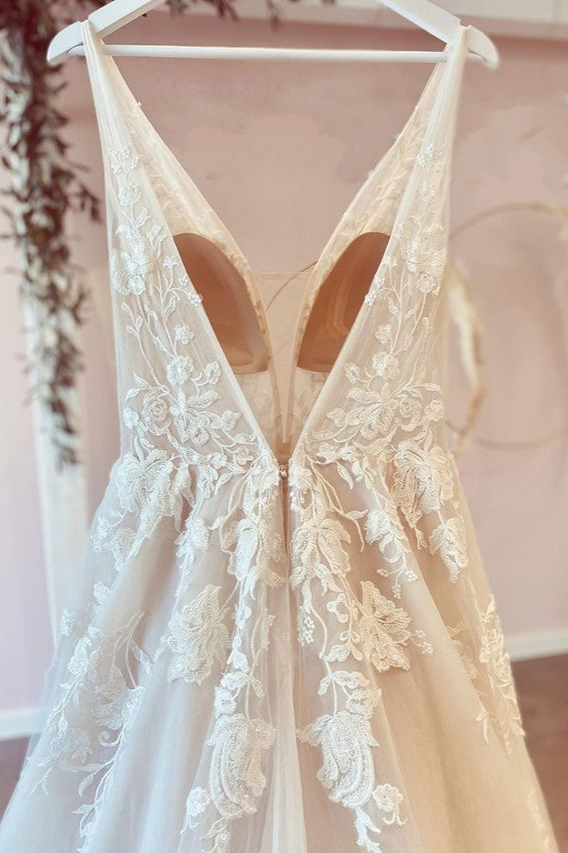Stunning Long V-neck A-Line Floor Length Tulle Wedding Dress With Floral Lace